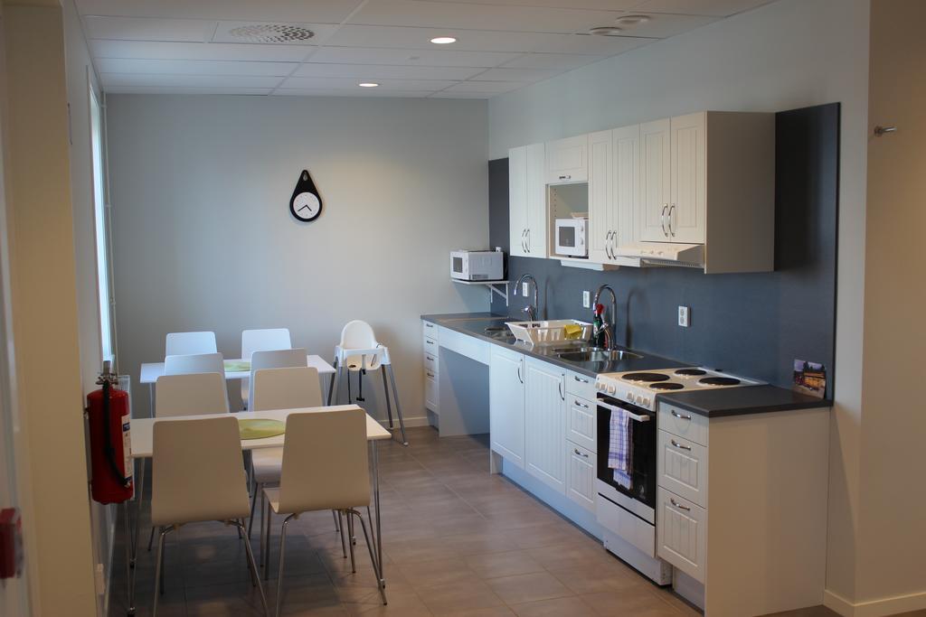 Oernskoeldsviks Gaesthamn Hostel Εξωτερικό φωτογραφία