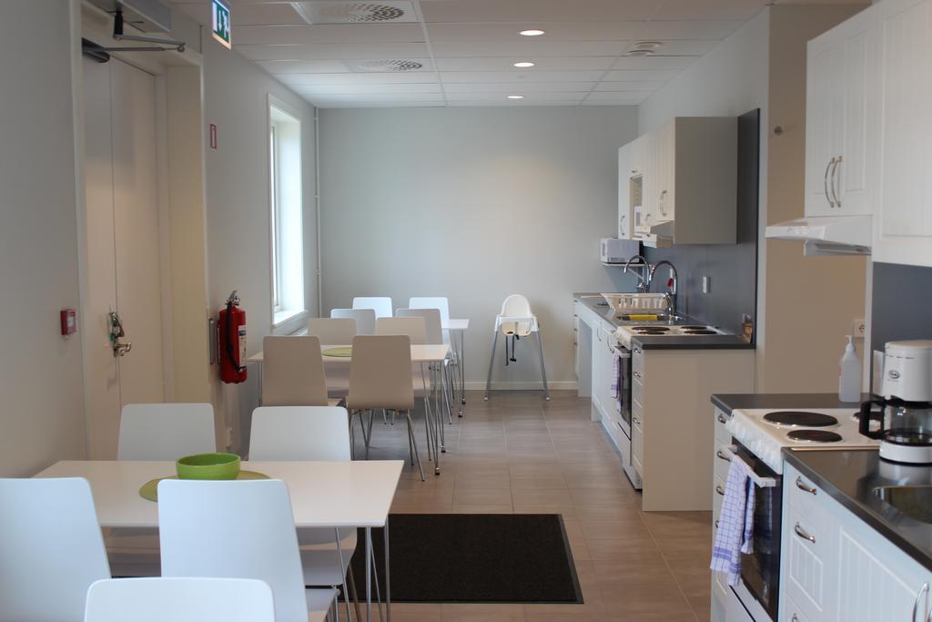 Oernskoeldsviks Gaesthamn Hostel Εξωτερικό φωτογραφία